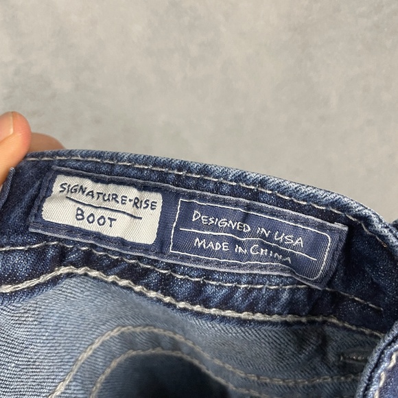 MISS ME Signature Rise Boot Cut Jeans Womens 29x33 Thick Stitch Distressed - Picture 15 of 16